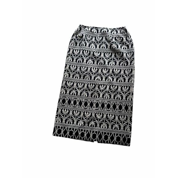Pure silk Dresses & Skirts - Vintage Pure Silk Size 12 Black & Beige 100% Silk Midi Length Pencil Skirt